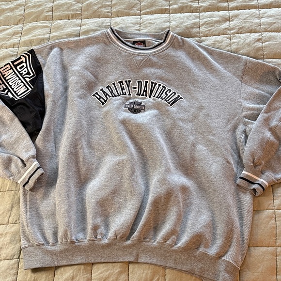 Y2K Harley Davidson Embroidered Crewneck Sweatshirt 2X Gray Tri-County Biker - Picture 2 of 7